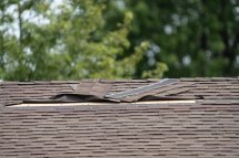 Top 5 Methods for Fixing Loose Shingles on a Roof Safely