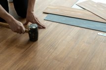Step-by-Step Guide to Repairing Gaps Between Laminate Floorboards