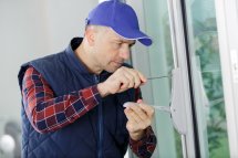 Common Mistakes to Avoid When Replacing a Broken Window Lock