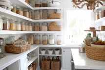 Secrets to Creating a Gourmet-Looking Pantry That’s Easy to Maintain